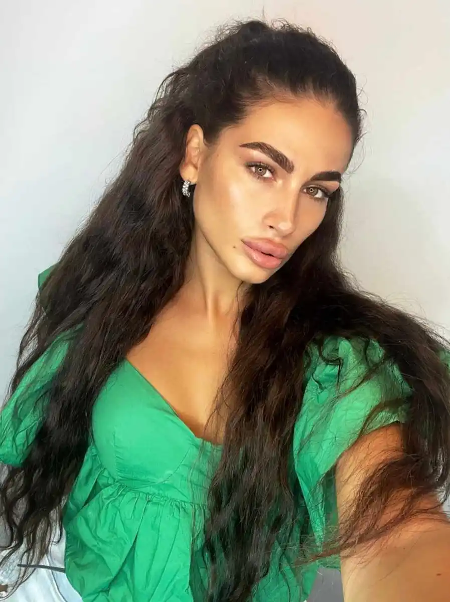 Adel escort in Dubai