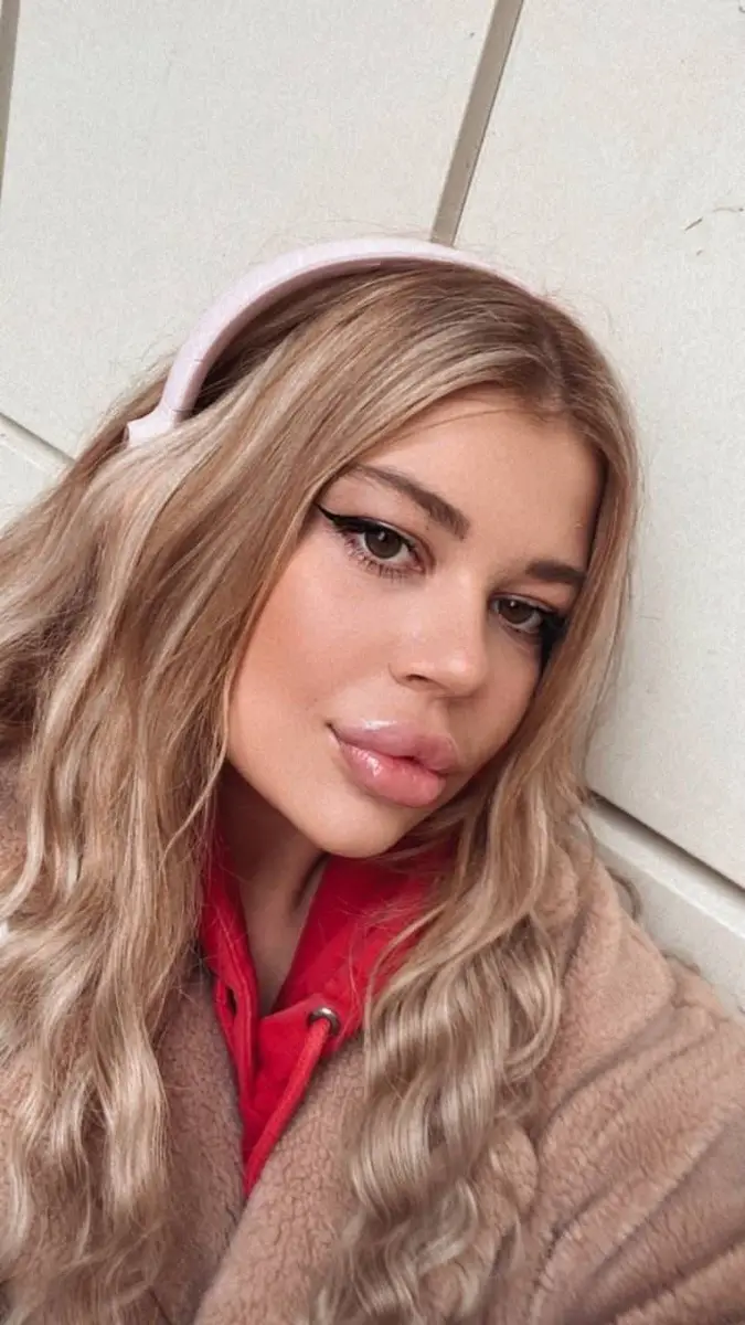 Alice escort in Dubai