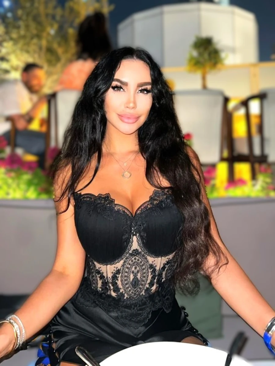 Alisa escort in Dubai