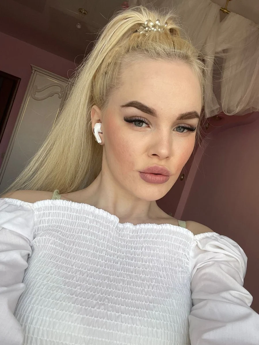 Angelica escort in Dubai