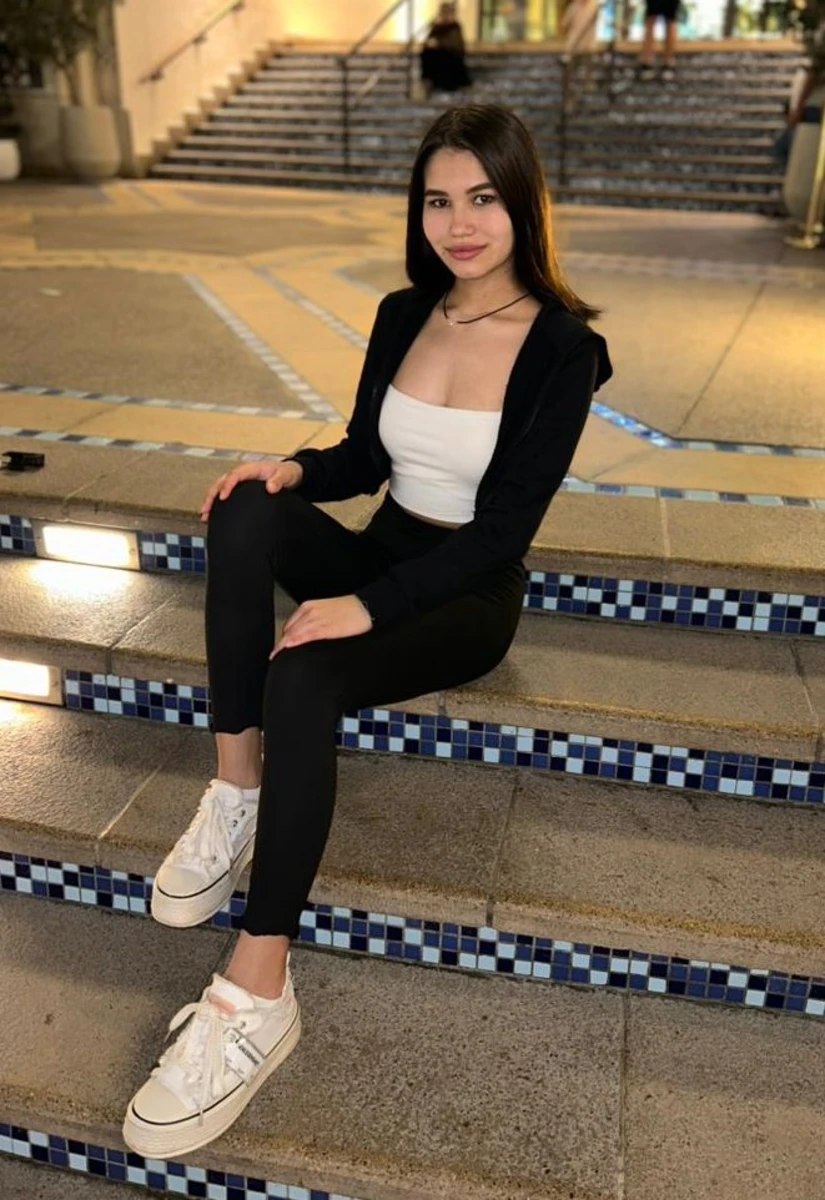 Anna escort in Dubai