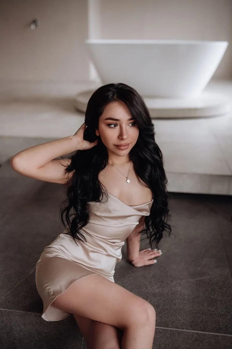 Asty escort in Dubai