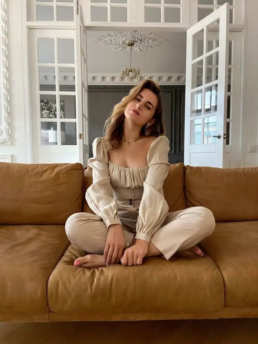 Christine escort in Dubai