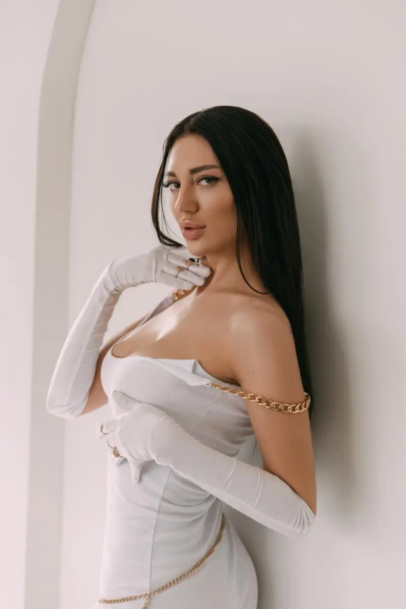 Cornelia escort in Dubai