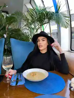 Katherine escort in Dubai