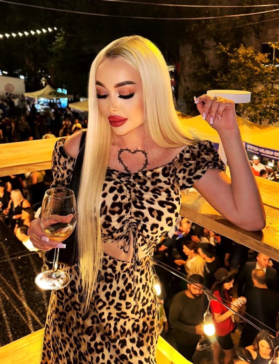 Marta escort in Dubai