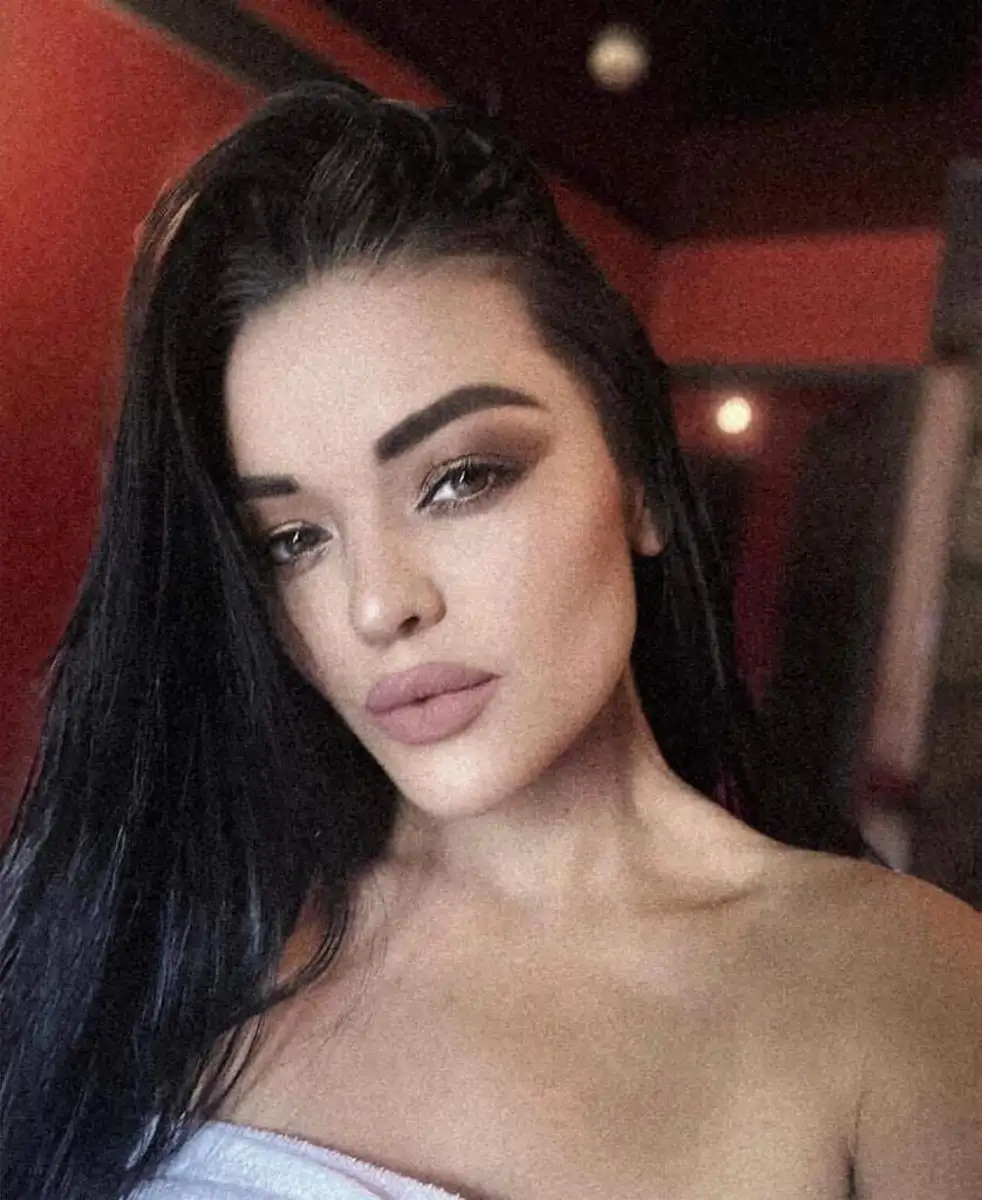 Sima escort in Dubai