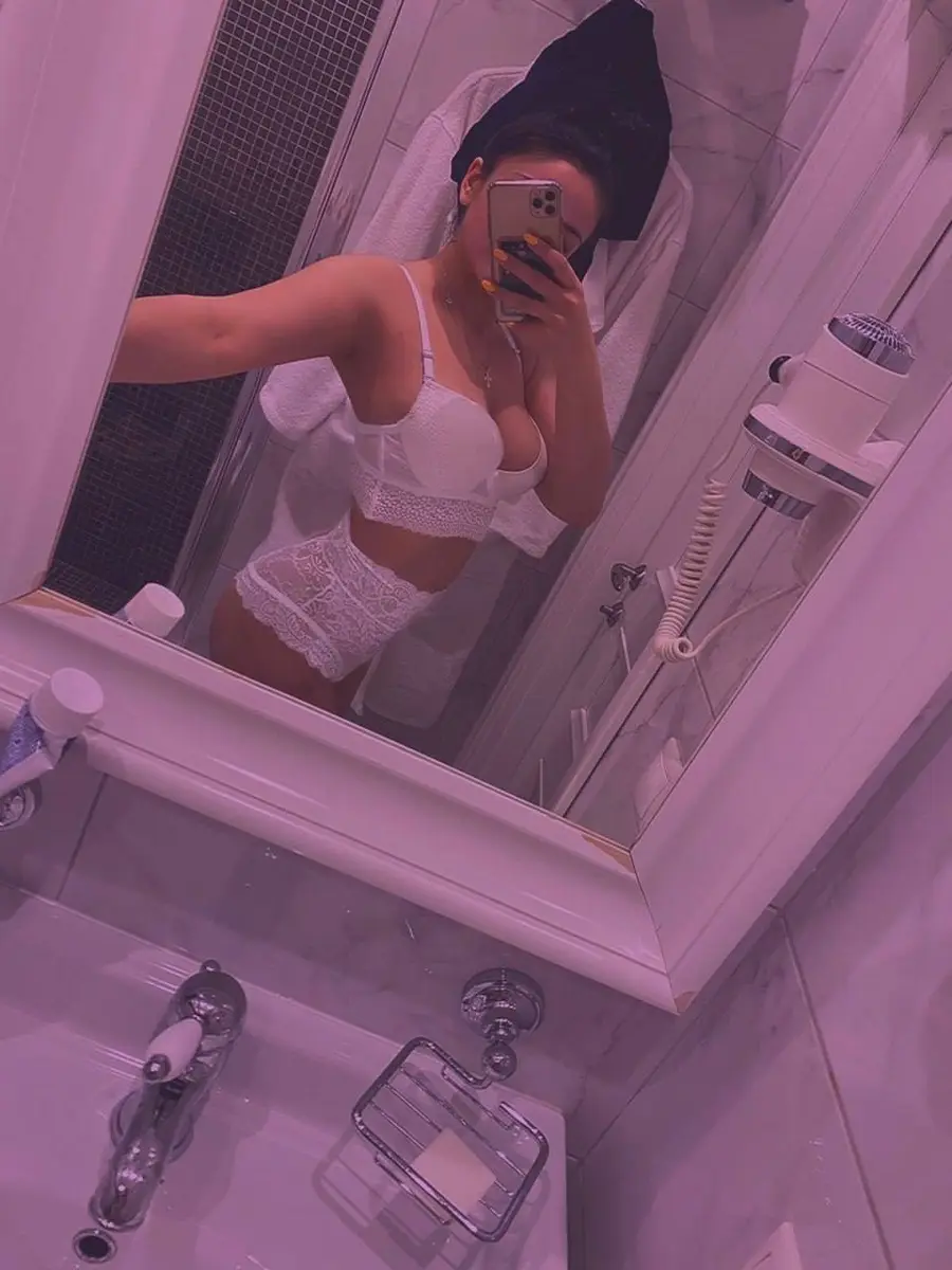 Sima escort in Dubai