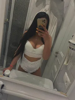 Sima escort in Dubai