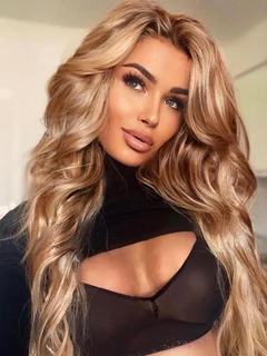 Stella escort in Dubai